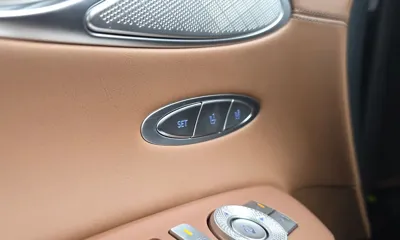Genesis GV70 2026, 8855 км, за 33535.18 USD - фото 30