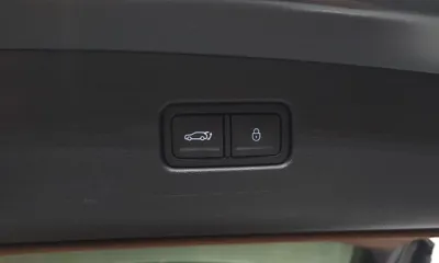 Genesis GV70 2026, 8855 км, за 33535.18 USD - фото 31