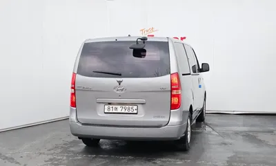 Hyundai Starex 2017, 220022 км, за 3966.16 USD