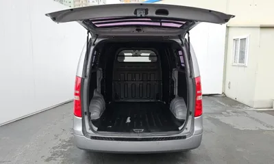 Hyundai Starex 2017, 220022 км, за 3966.16 USD - фото 20