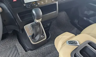 Hyundai Staria 2022, 12767 км, за 16807.83 USD - фото 9