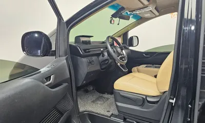 Hyundai Staria 2022, 12767 км, за 16807.83 USD - фото 10
