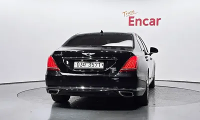 Genesis EQ900 2018, 205261 км, за 9055.38 USD