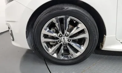 Kia Canival 2017, 117121 км, за 8125.85 USD