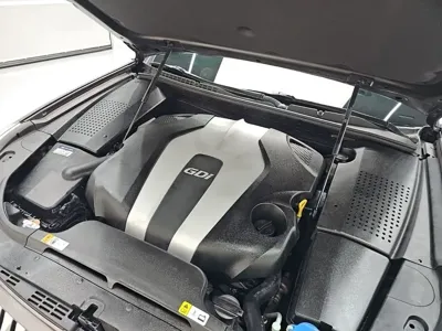 Hyundai Equus 2015, 114793 км, за 9706.85 USD