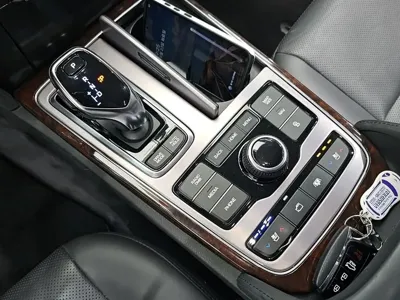 Hyundai Equus 2015, 114793 км, за 9706.85 USD - фото 8