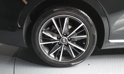 Hyundai Grandeur 2021, 162360 км, за 10401.09 USD