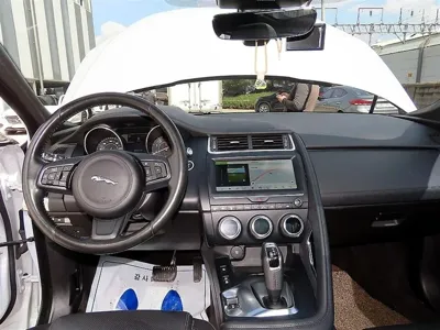 Jaguar E-Pace 2018, 93205 км, за 9185.67 USD - фото 7