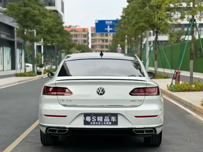 Volkswagen CC 2022, 48000 км, за 17346.9 USD - фото 10
