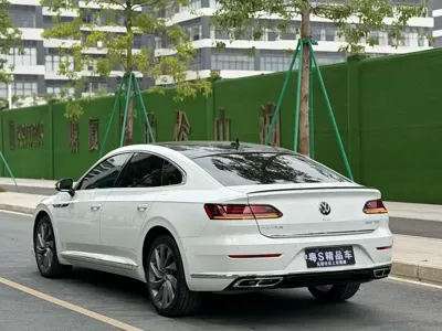 Volkswagen CC 2022, 48000 км, за 17346.9 USD - фото 11