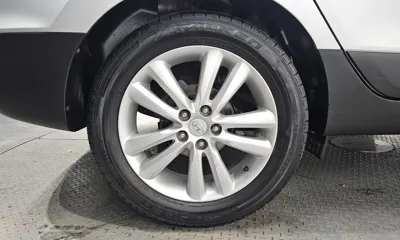 Hyundai Tucson 2010, 160190 км, за 2974.62 USD
