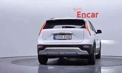 Kia Niro 2026, 4222 км, за 20021.01 USD