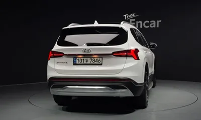 Hyundai Santafe 2022, 61030 км, за 19450.97 USD