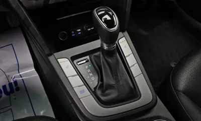 Hyundai Avante 2018, 123258 км, за 6695.55 USD - фото 9