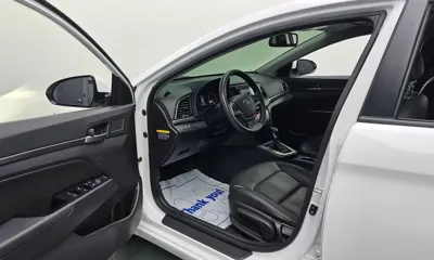Hyundai Avante 2018, 123258 км, за 6695.55 USD - фото 10