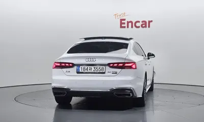 Audi A5 2023, 94677 км, за 17811.86 USD - фото 4