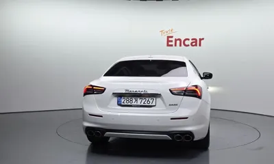 Maserati Ghibli 2022, 13657 км, за 36061.47 USD