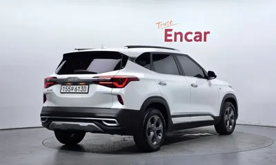 Kia Seltos 2022, 77531 км, за 10737.77 USD