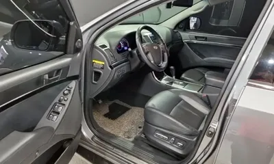 Hyundai Veracruz 2012, 165145 км, за 4957.7 USD - фото 10