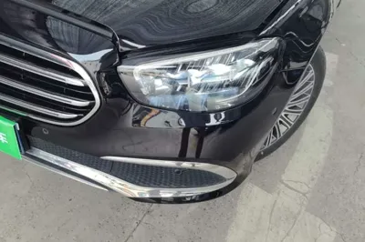 Mercedes-Benz E-Class 2023, 26900 км, за 44827 USD - фото 8