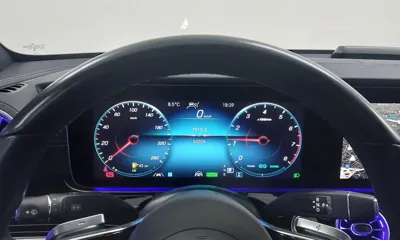Mercedes-Benz E-Class 2023, 52023 км, за 40728.44 USD - фото 8