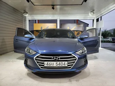 Hyundai Avante 2018, 55930 км, за 7417.62 USD - фото 19