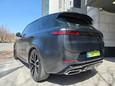 Land Rover Range Rover Sport 2024, 25000 км, за 86645 USD