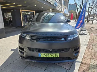 Land Rover Range Rover Sport 2024, 25000 км, за 86645 USD