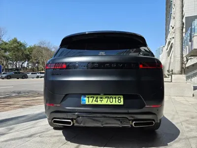 Land Rover Range Rover Sport 2024, 25000 км, за 86645 USD