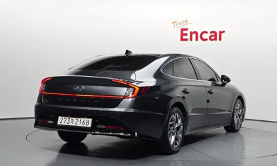 Hyundai Sonata 2022, 108472 км, за 12676.33 USD
