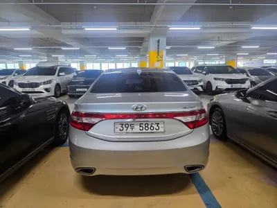 Hyundai Grandeur 2012, 137216 км, за 3451.19 USD
