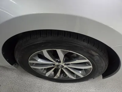 Hyundai Grandeur 2012, 137216 км, за 3451.19 USD