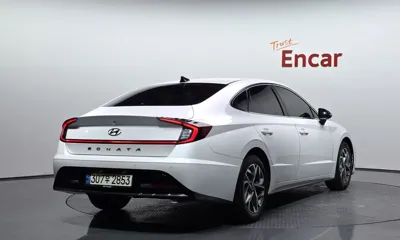 Hyundai Sonata 2022, 81509 км, за 15309.45 USD