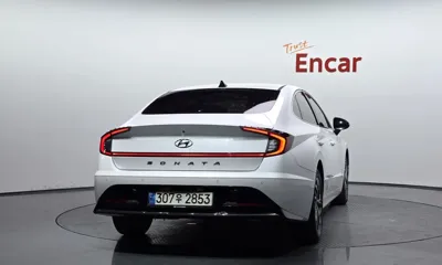 Hyundai Sonata 2022, 81509 км, за 15309.45 USD