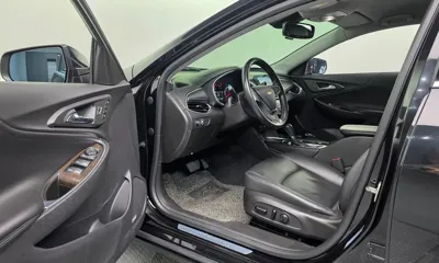 ChevroletGMDaewoo Malibu 2018, 48413 км, за 7159.74 USD - фото 11