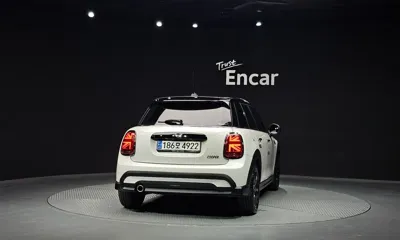 MINI Cooper 2024, 20720 км, за 19036.37 USD