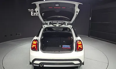 MINI Cooper 2024, 20720 км, за 19036.37 USD - фото 32