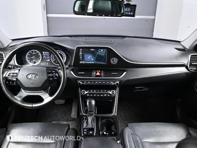 Hyundai Grandeur 2018, 135955 км, за 7622.15 USD - фото 7