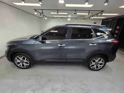 Kia Seltos 2020, 63749 км, за 12338.29 USD