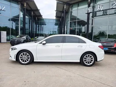 Mercedes-Benz A-Class 2020, 86000 км, за 12168.69 USD - фото 7