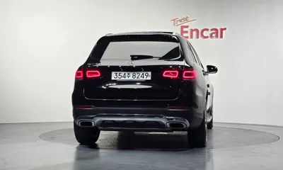 Mercedes-Benz GLC-Class 2021, 17463 км, за 30921.7 USD
