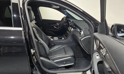 Mercedes-Benz GLC-Class 2021, 17463 км, за 30921.7 USD - фото 11