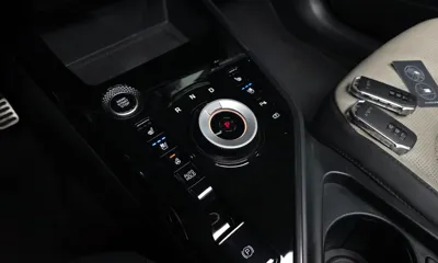 Kia Niro 2022, 72332 км, за 15926.67 USD - фото 9