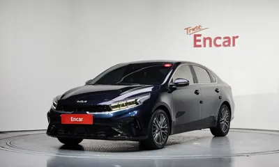 Kia K3 · 2022 год