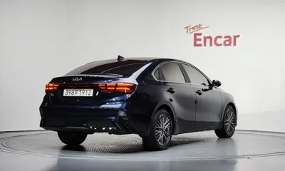 Kia K3 2022, 92816 км, за 10496.26 USD
