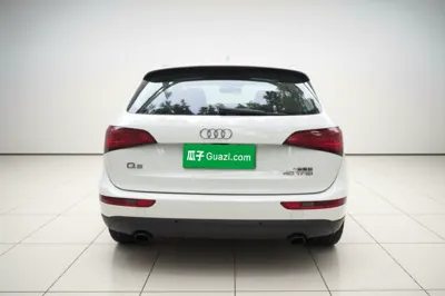 Audi Q5 2013, 153600 км, за 9764 USD