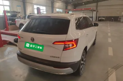 Skoda Karoq 2018, 80900 км, за 9759 USD - фото 6