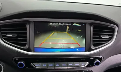 Hyundai Ioniq 2017, 121508 км, за 7097.74 USD - фото 15