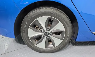 Hyundai Ioniq 2017, 121508 км, за 7097.74 USD - фото 21