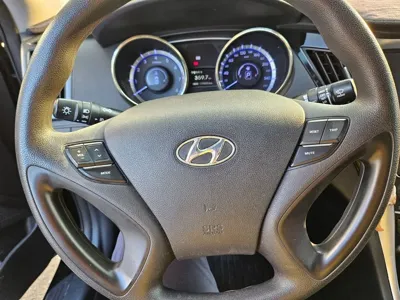 Hyundai Sonata 2010, 177500 км, за 1903.64 USD - фото 10